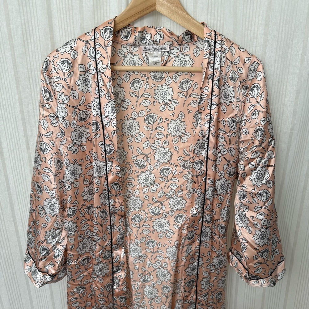 Excellent Condition🔥 Linea Donnatella Satin Wrap - Picture 5 of 6